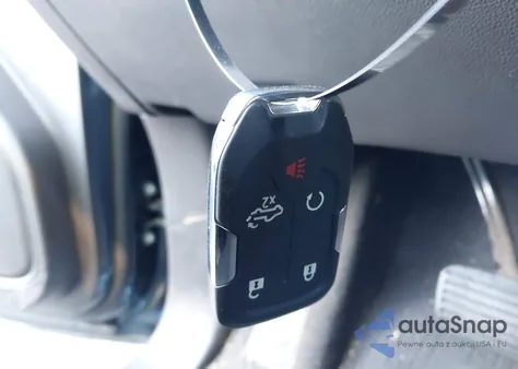 2020 Chevrolet Silverado 1500 4Wd Short Bed Rst z USA, uszkodzony, nr VIN 1GCUYEED0LZ306893